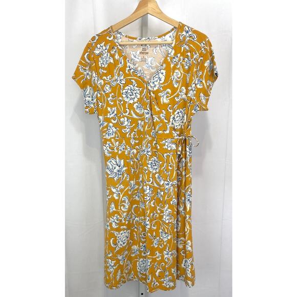 SHERPA Adventure Gear Padma Faux Wrap Dress Short Sleeve Yellow Orange Size L - Picture 1 of 12